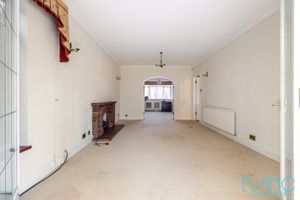 Photo 17- click for photo gallery